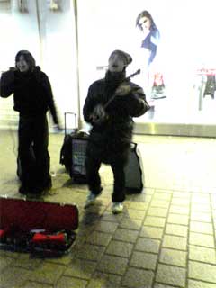 live sceen1
