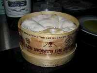 VACHERIEN MONTDOR AOC@̃`[YƂĂ΂Ă܂B