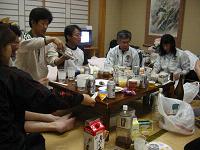 宴会は、延々と続く・・・。