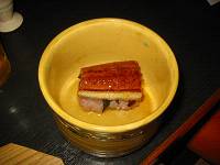 うなぎの蒸篭蒸しです。