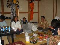 部屋に戻って宴会開始!