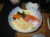 信州サーモン、刺身湯葉です。