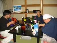 自分達の部屋に戻って3次会開始。