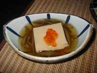 胡麻豆腐・じゅんさい・いくらです。