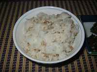 自家栽培こしひかりを使った蕎麦の実御飯です。