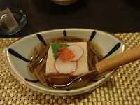 胡麻豆腐・じゅんさい・いくらです。